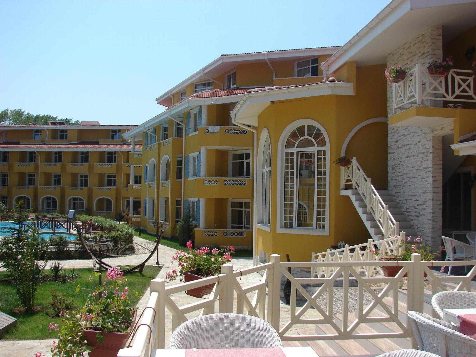 Blue Orange Beach Resort Sozopol Exterior photo